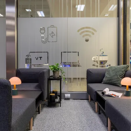 Vistula Lounge - Transit Night Access - Glowny كراكوفيا